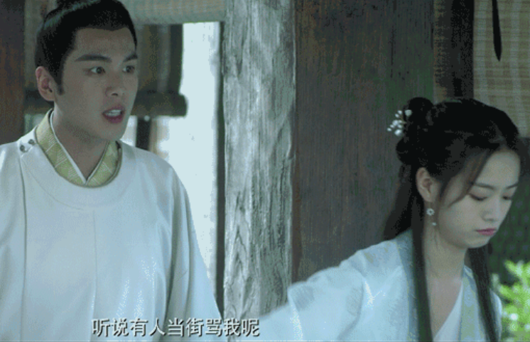 李庚希|让人迷惑的两张图，一张让人分不清谁是女主，一张不知道谁最帅