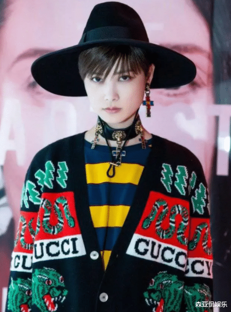 李宇春|李宇春：以中性造型成名后，男婚女嫁成了父母的“心病”