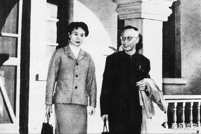 溥仪|周总理问溥仪想干啥工作，3个职业均被放弃，如今已成热门职业
