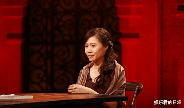 重症监护室|52岁导演自曝女儿出生就进ICU,崩溃到痛哭,妻子坚强挤母乳喂女