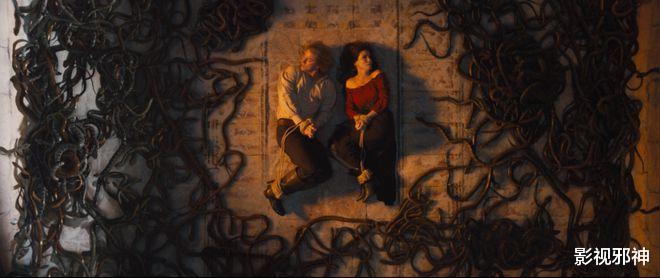 欧阳娜娜|这，可能是我见过最火辣的书模