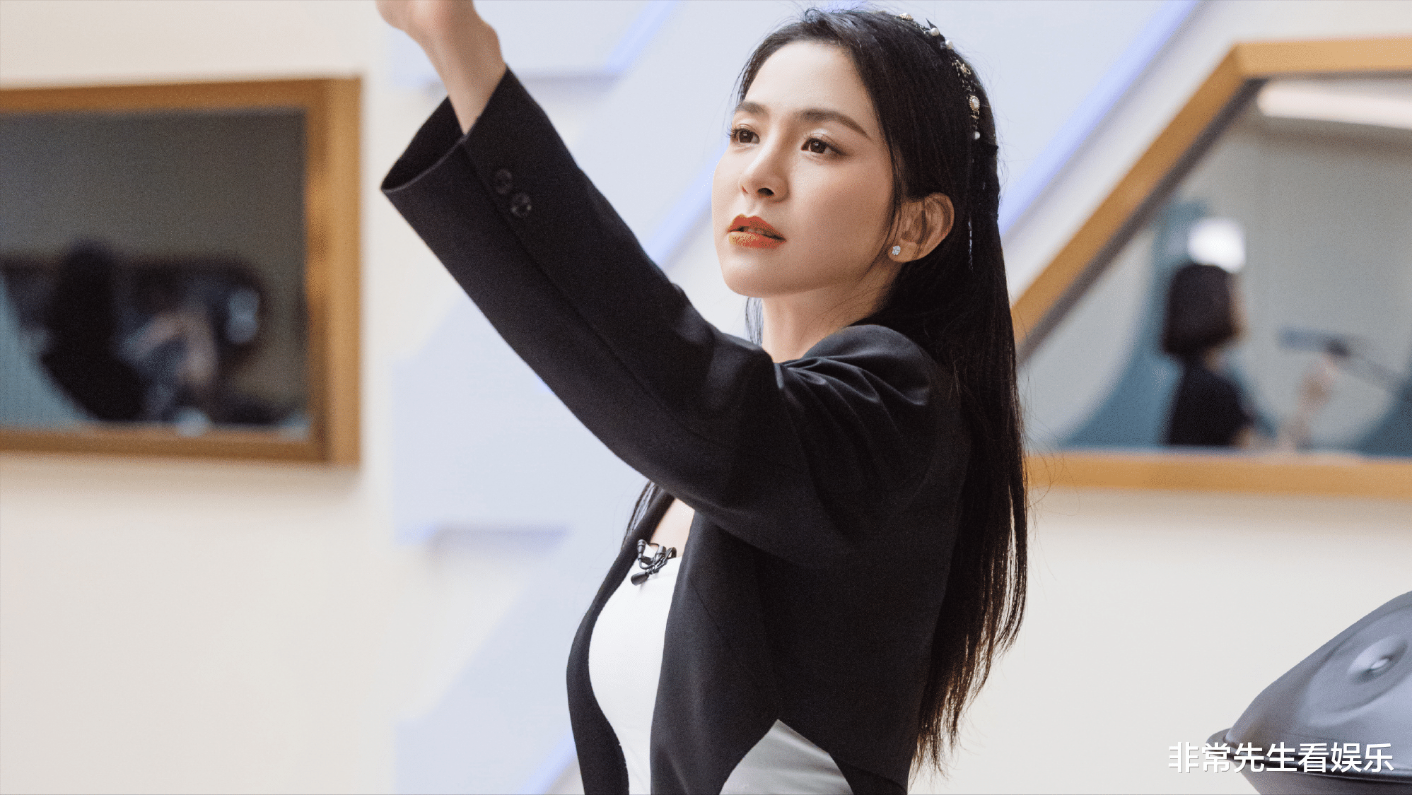 杨幂|《浪姐3》4人可能卡位成团，2人该感谢团队，2人是典型的逆风翻盘