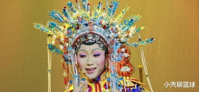 京剧|京剧演员胡文阁确实唱的不咋地,但是这也比李玉刚唱的好