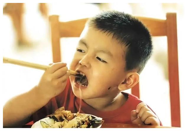 陈飞宇|他被全网群嘲到飞起,但有这样的儿子我真的会笑cry