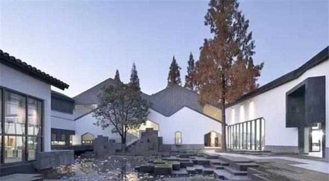 隔离|硬核盘点！2021年十大最惨行业，有你吗？