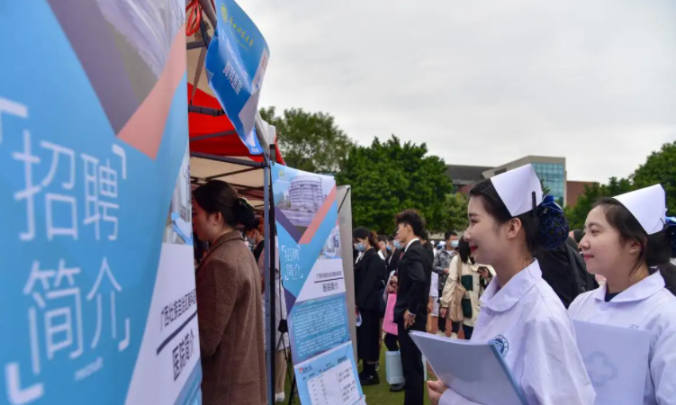 求职|人再怎么糊涂，都不要让子女从事这五种工作，自己一点忙都帮不上