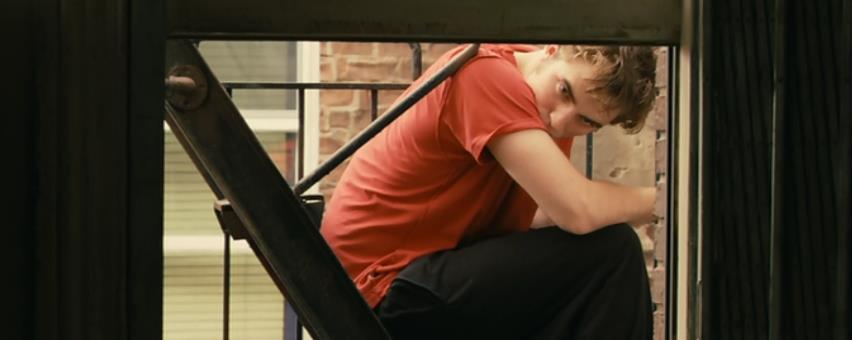 泰勒|帕丁森布鲁斯南狂飙演技!猝不及防悲情结尾最让人震撼