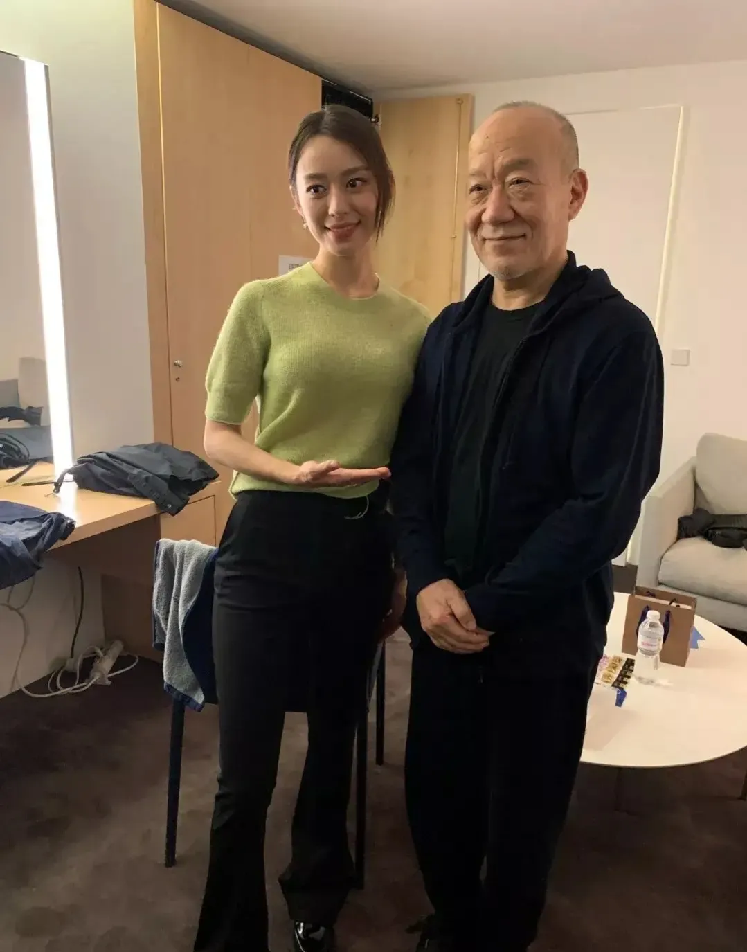 吉娜·爱丽丝|郎朗妻子吉娜激动发文！