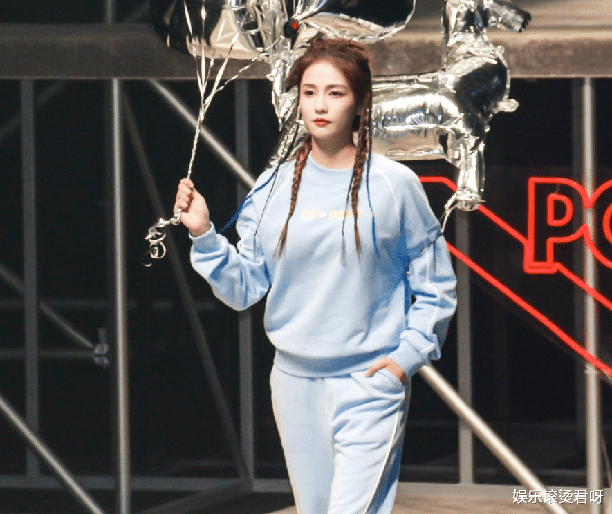 白梦妍|白鹿不只94斤?本人现身时装周走秀,真实体重被质疑