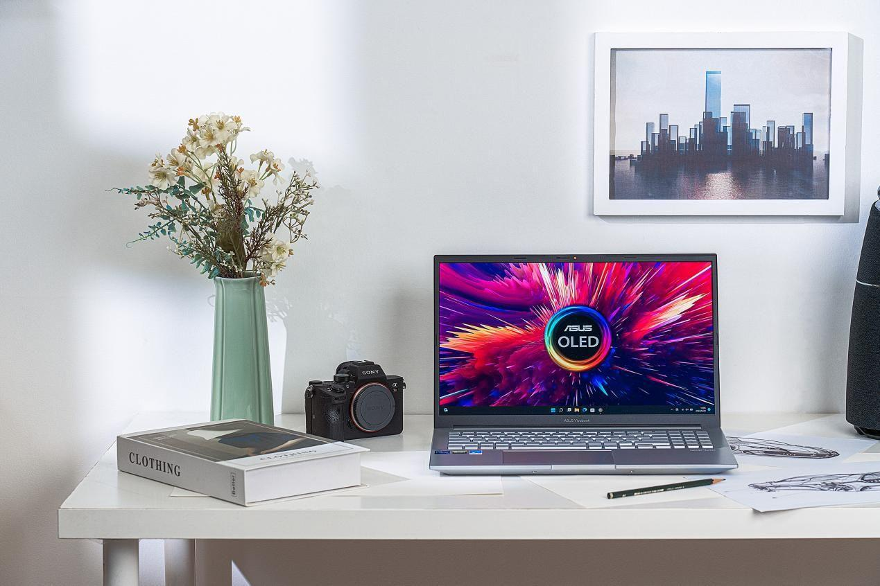 华硕|着独显的笔记本，华硕和小新你看好哪个？