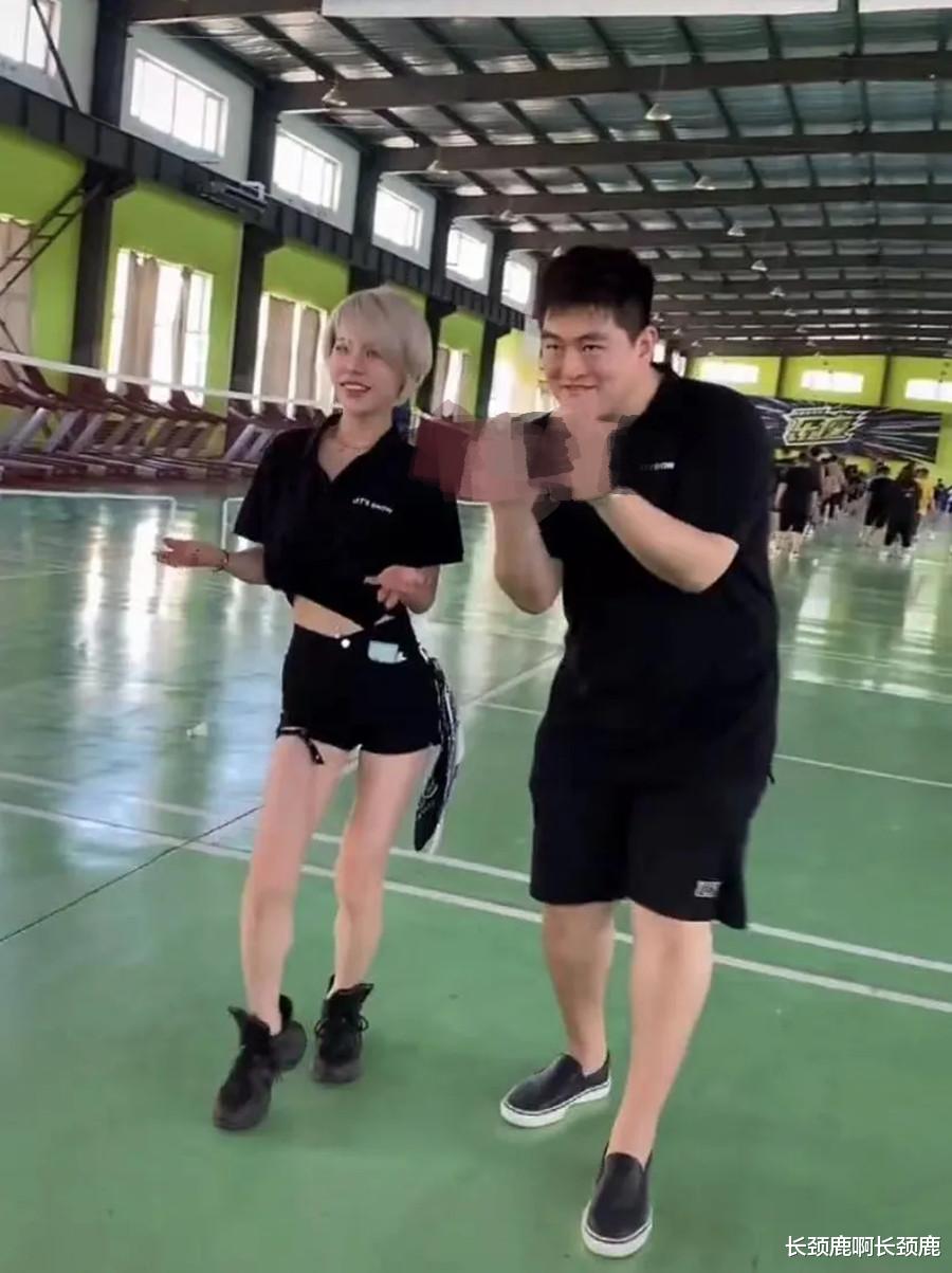 警察荣誉|赵本山儿子花费百万购买名犬惹质疑，本人回应看不惯的人都是仇富