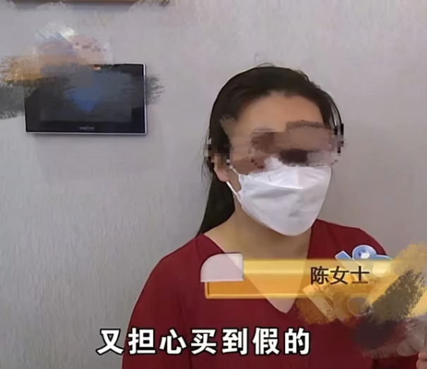 浙江杭州,女子本想买个翡翠手镯,但却被忽悠贷款百万买了100多万的翡翠原石!