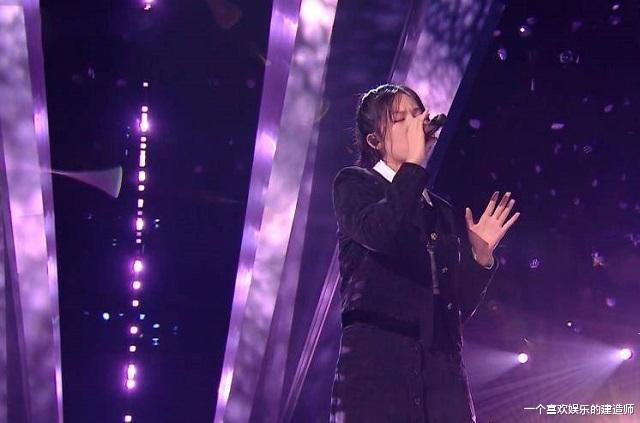 李克勤|《2022好声音》高手过招,苏凡钧惜别舞台,周菲戈霸气再拿高分