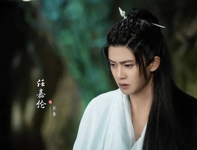 钟丽缇|同样是演美人鱼,钟丽缇董璇惊艳,杨幂辣眼,甘婷婷像“水鬼”