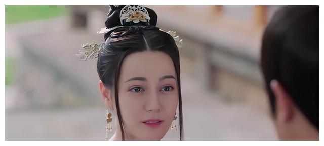 明星 颜值封印!明明是花容月貌的女明星,却都被这奇特的造型给坑了