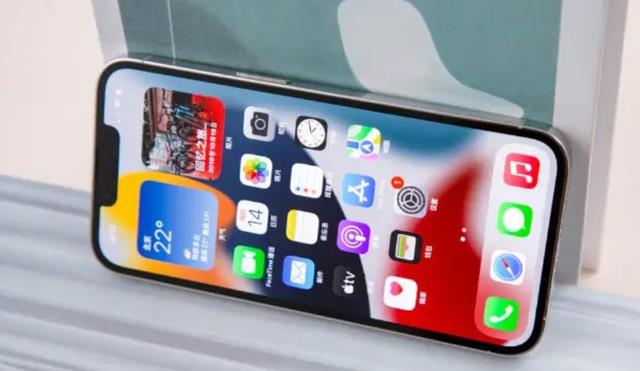 华为|从华为换到苹果iPhone13之后，优缺点很明显，在这点上华为确实强