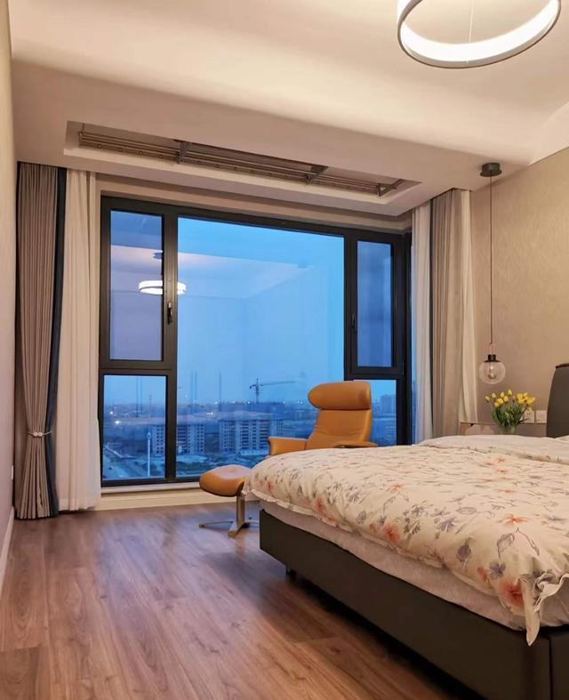 若是再买房，卧室一定“10不装”，多花钱咱就不说，关键是真难用