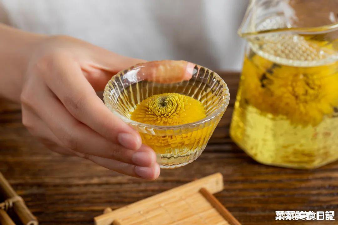 冬天吃它润透了！鲜香滑嫩还下火，香到碗底都舔光