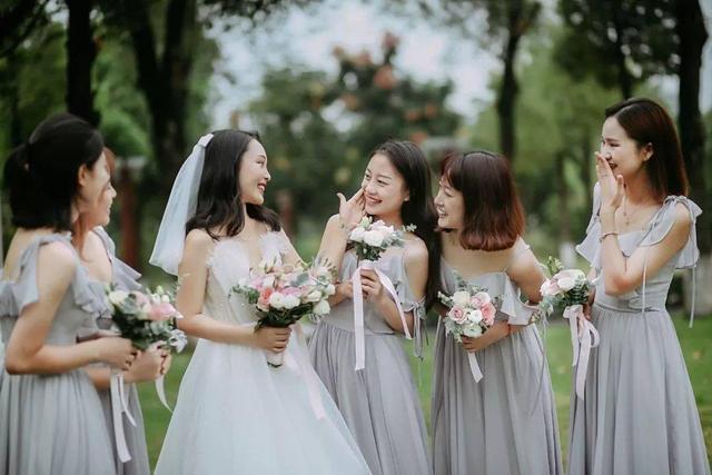 00后|00后美女两年做41次伴娘,日薪2000元:入行要求让人想不到