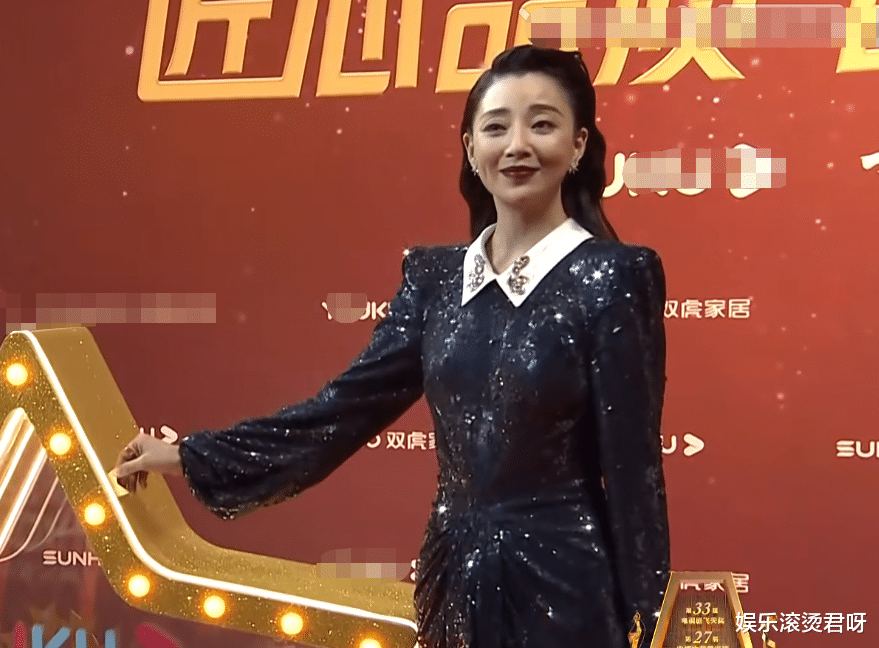 殷桃|飞天奖镜头堪比卸妆水，殷桃失去《中餐厅6》滤镜，状态过于真实