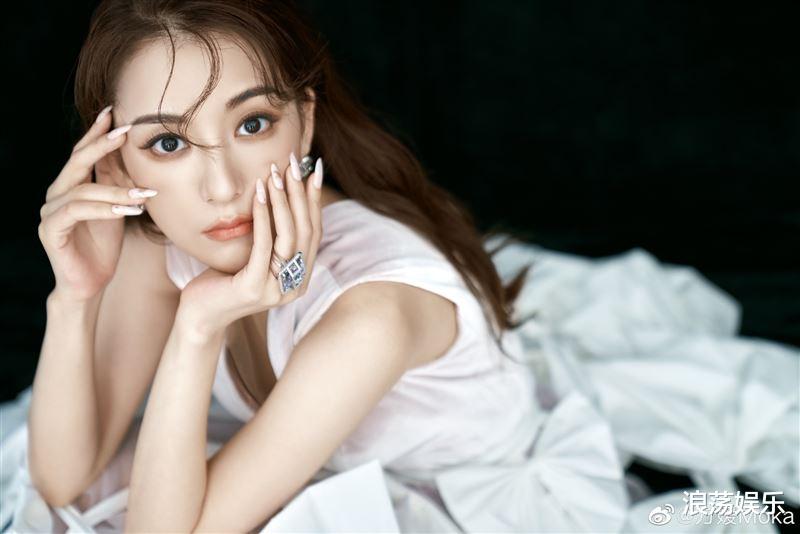 |郭富城嫩妻变这样！方媛近照曝“身形大一圈”，惊人原因曝光