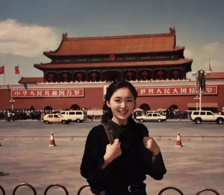 徐娇|晒父母高颜值“合照”,20年前和20年后对比,这才是温柔了岁月!