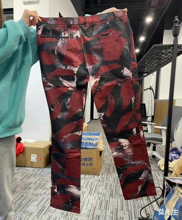 清明节|清明节这一天，就有5个瓜，因病去世，卖私人衣物，个个都是大瓜