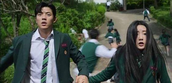 僵尸校园|《僵尸校园》开拍第二季？导演透露内容设定，她将作为主角出场