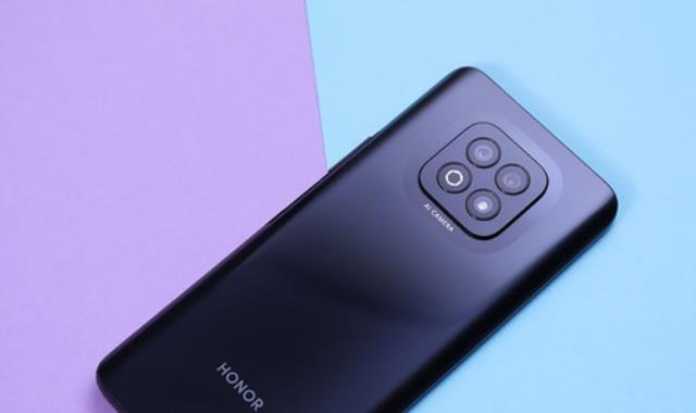 华为|荣耀Play5测评,能满足消费者的基本需求,外出带来很大安全感