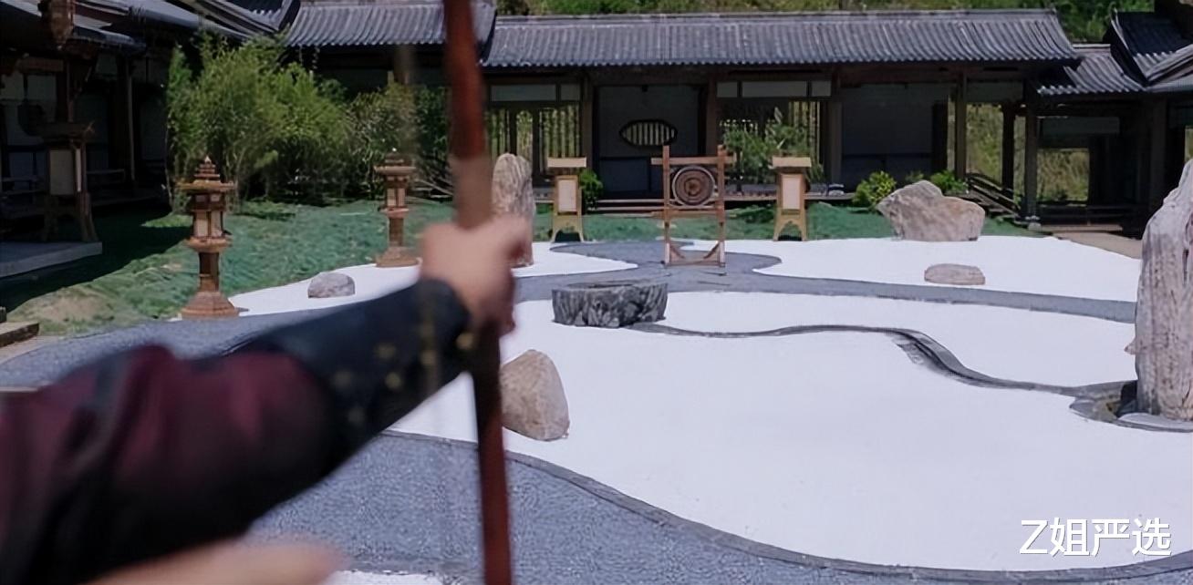 服饰|继“阴阳插画”后,“阴阳电视剧”再掀波澜,全员日本服招摇过市