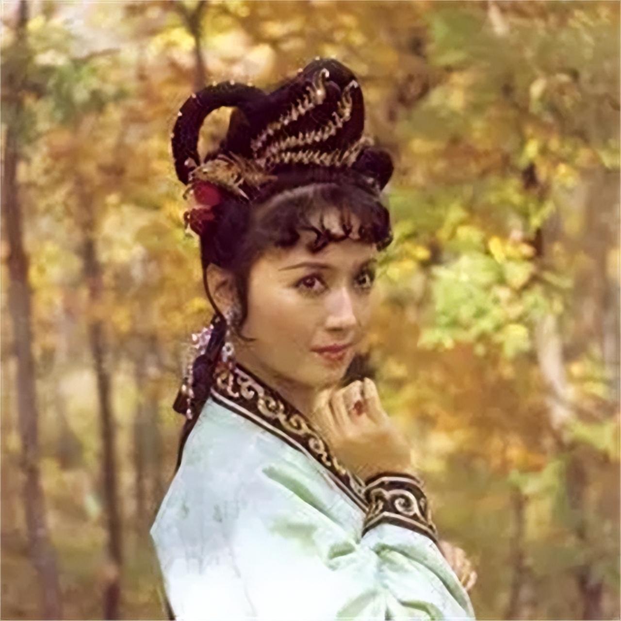 杨洁|魏慧丽又黑又丑,杨洁:让她走吧,后来的一个举动让导演回心转意