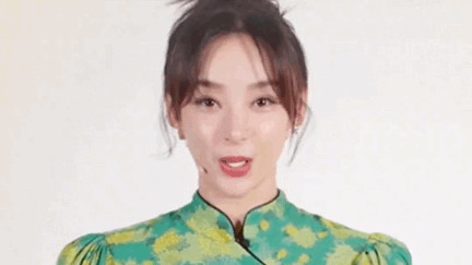 袁姗姗|她怎么又换脸了？