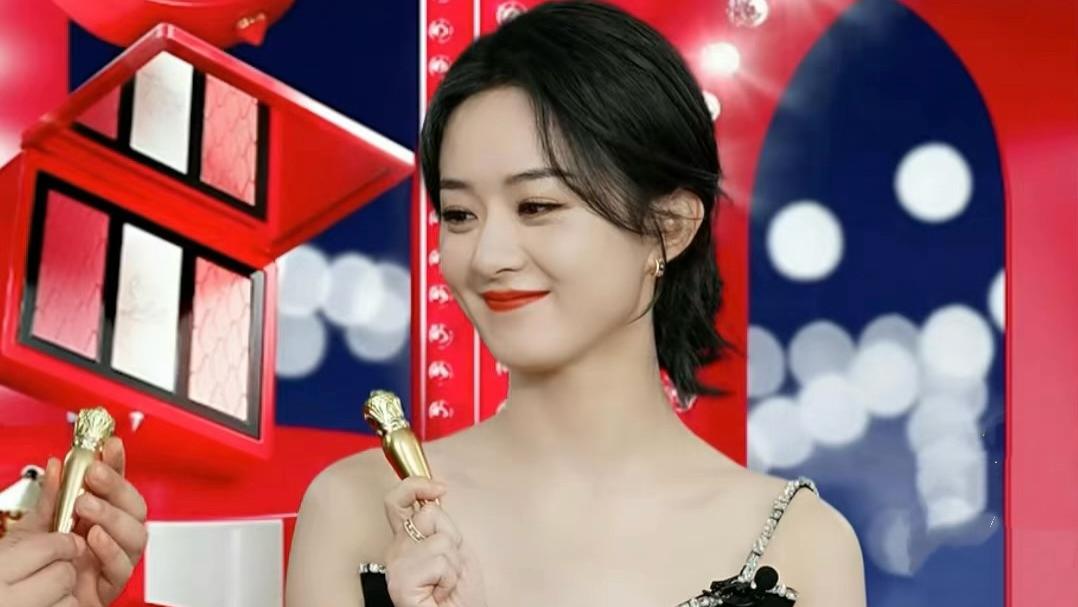 黑白配|三代女艺人直播，靠生图就能艳压全场