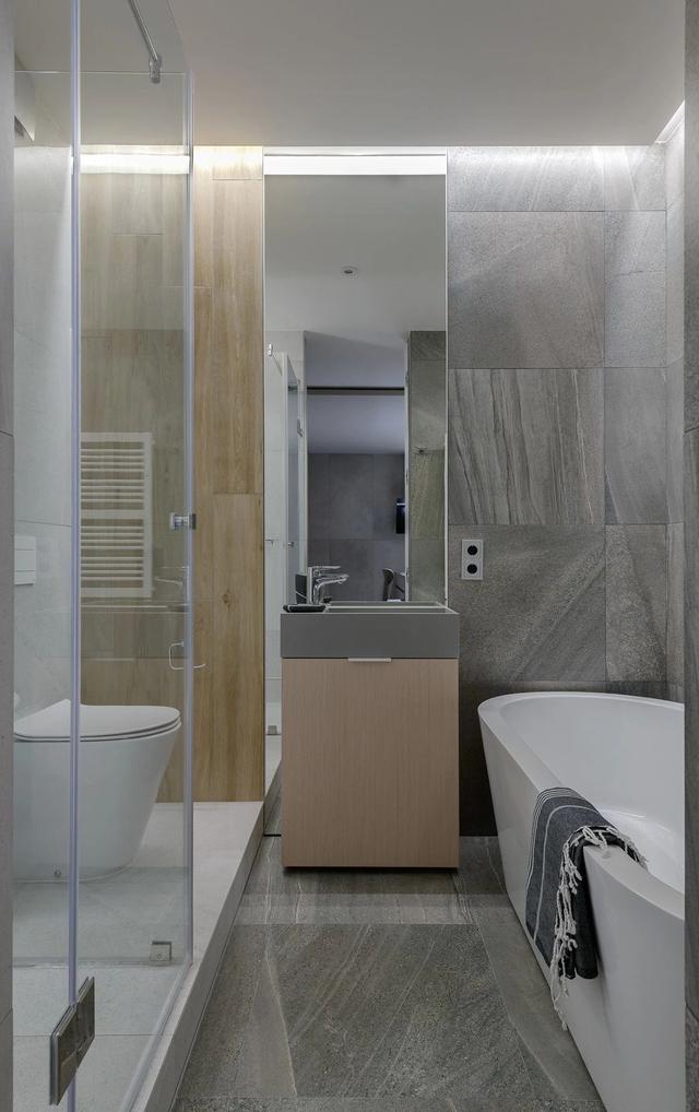 第一次见53㎡的“豪宅”,衣帽间、大阳台、浴缸一样不差,晒晒!