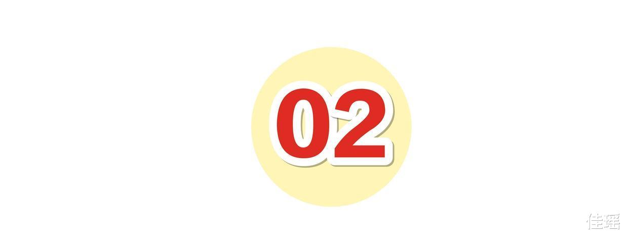 2018年23岁妻子被2情夫争抢酿惨案,情夫看她朋友圈,判断她完了
