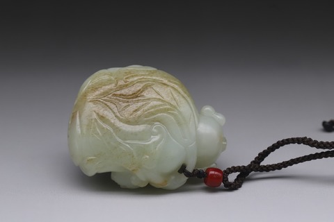 |回流 舊藏和田玉“枣红皮 执穗童子”