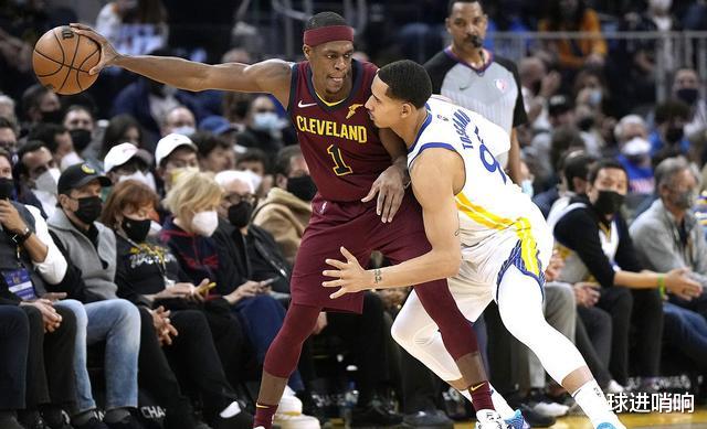 交易|准备开抢！NBA流言汇总：名记列交易市场9条大鱼，费城仍紧盯哈登