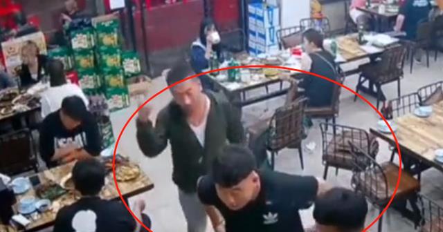 烧烤店恢复营业,食客如常,店主到底该不该担责?