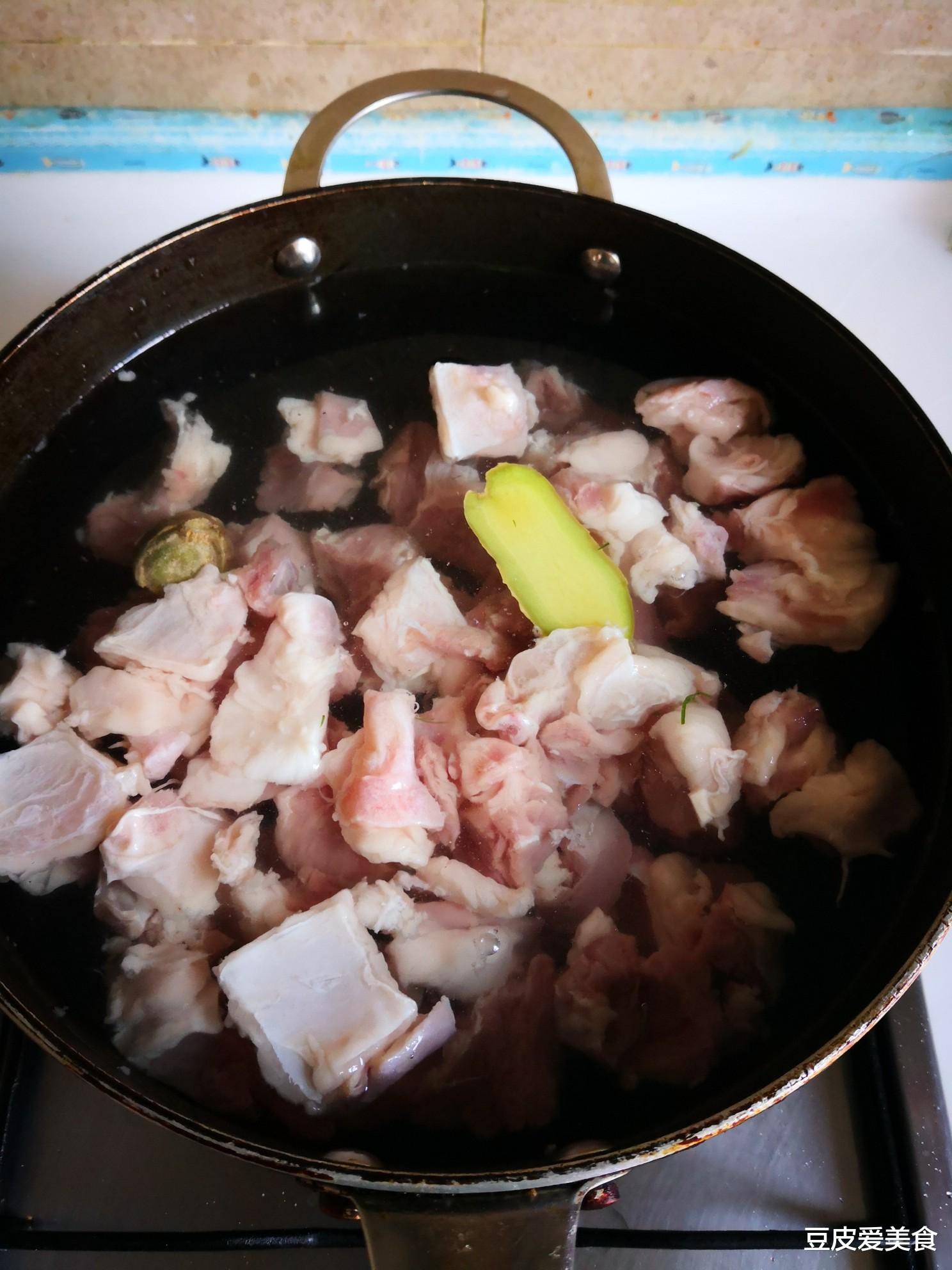 今天冬至，无论贫富，别忘了吃“冬至三宝”，寓意吉祥，添赌添福
