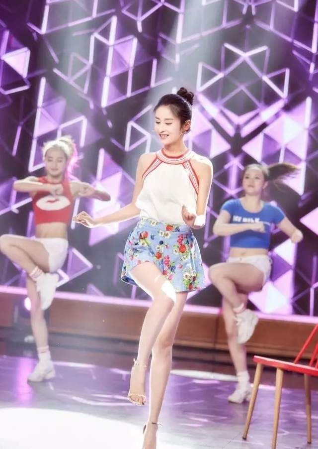 连衣裙 演员颖儿138斤减到89斤，暴瘦50斤的减肥经验公开分享