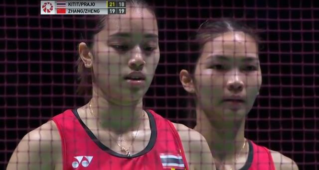 国羽|太牛了！国羽女双独苗2-1，霸气逆转晋级半决赛，淘汰泰国组合
