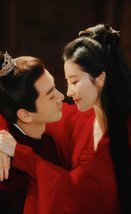 刘亦菲|胡歌调侃刘亦菲：为何不参加《浪姐3》？刘亦菲搞笑回复！