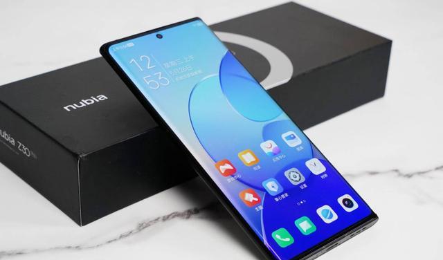 高通骁龙|从4999元降至3099元，曲面屏+120W+人文镜头，骁龙888加速离场