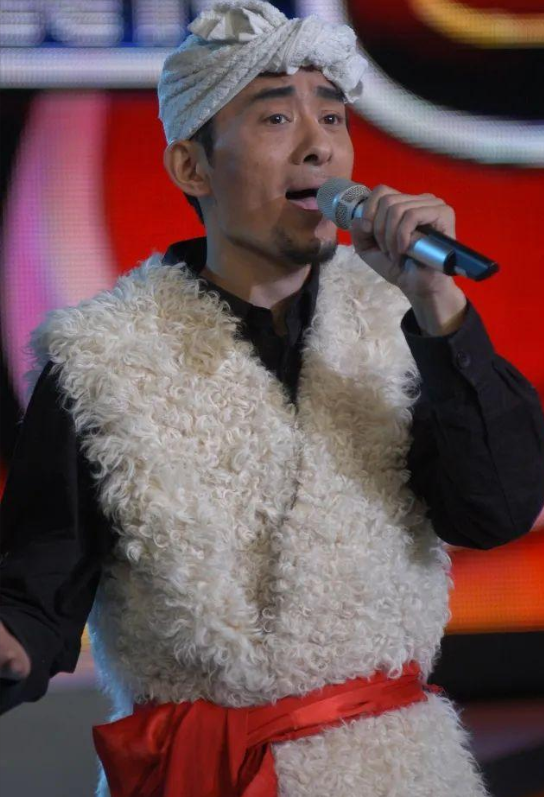 草根|曾红极一时的4位草根歌手现状:直播捞金,忘记初心,回归平凡