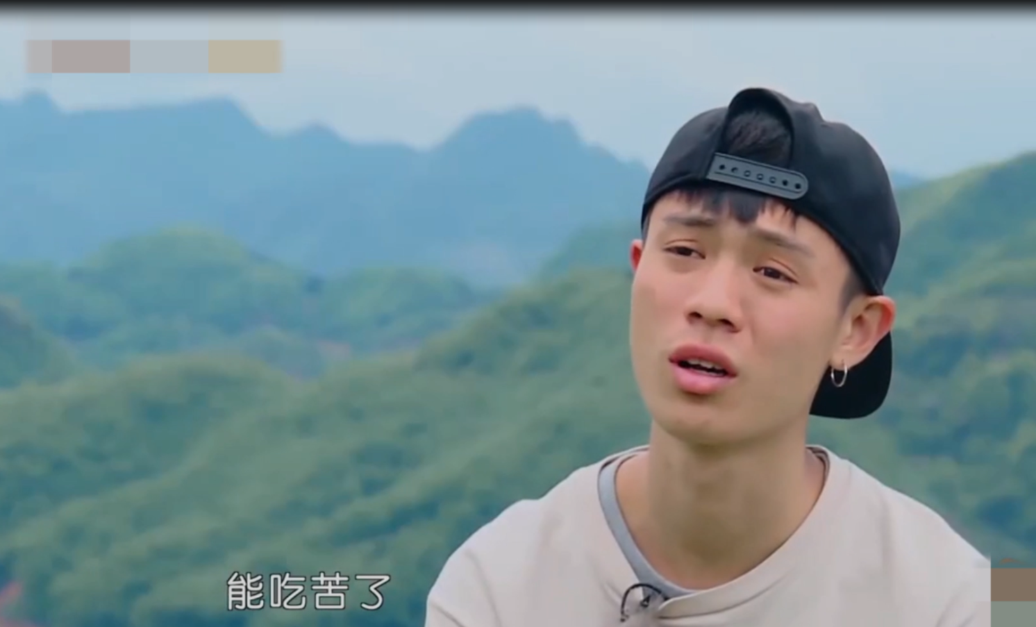 刘思琦|刘思琦：《变形计》第一巨婴，16岁吃饭还要家长喂，如今改变了吗