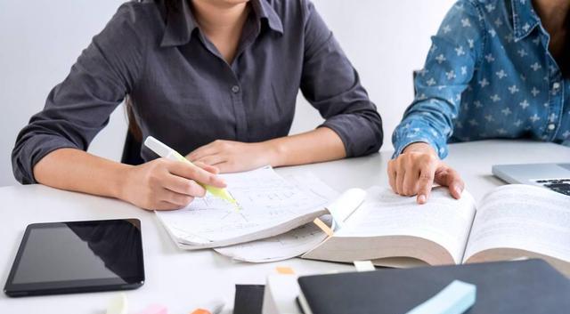 西装|中考生不再分流，普高职高都可以考大学，这下家长放心了