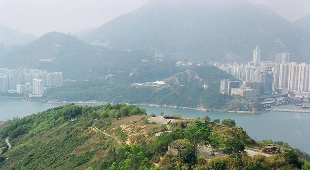 “东方堡垒”香港曾由12座炮台拱卫,其中2座至今仍是军事重地