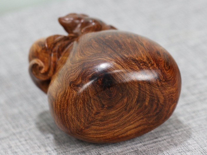 越南黄花梨|越南黄花梨手把件代代有钱