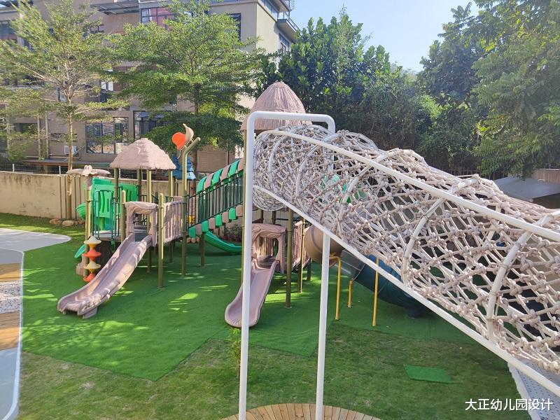 幼儿园户外规划设计：两个暑假，一个幼儿园户外的变形记