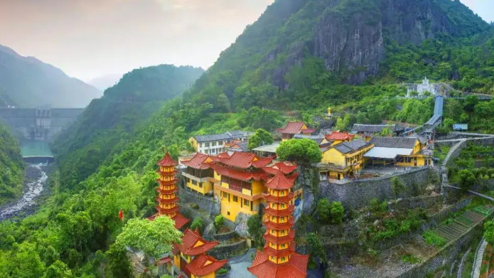 浙江省|浙江第一山名扬全国，景色丝毫不逊色于九华山，环境极佳